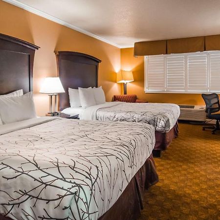 Best Western Orchard Inn Юкайа Экстерьер фото